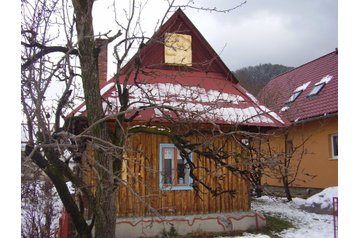 Slovensko Chata Liptovská Osada, Exteriér